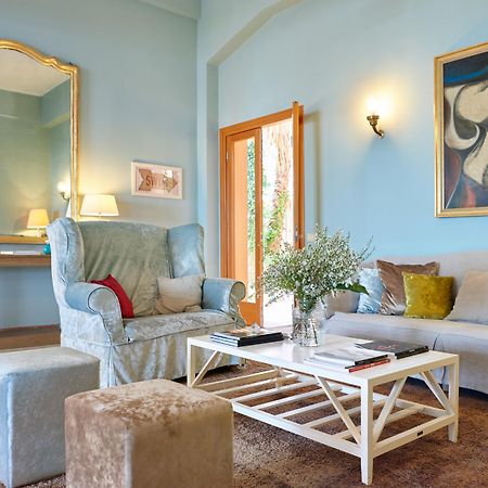 Hotel Punta Nord Est Кастеламаре дел Голфо Екстериор снимка