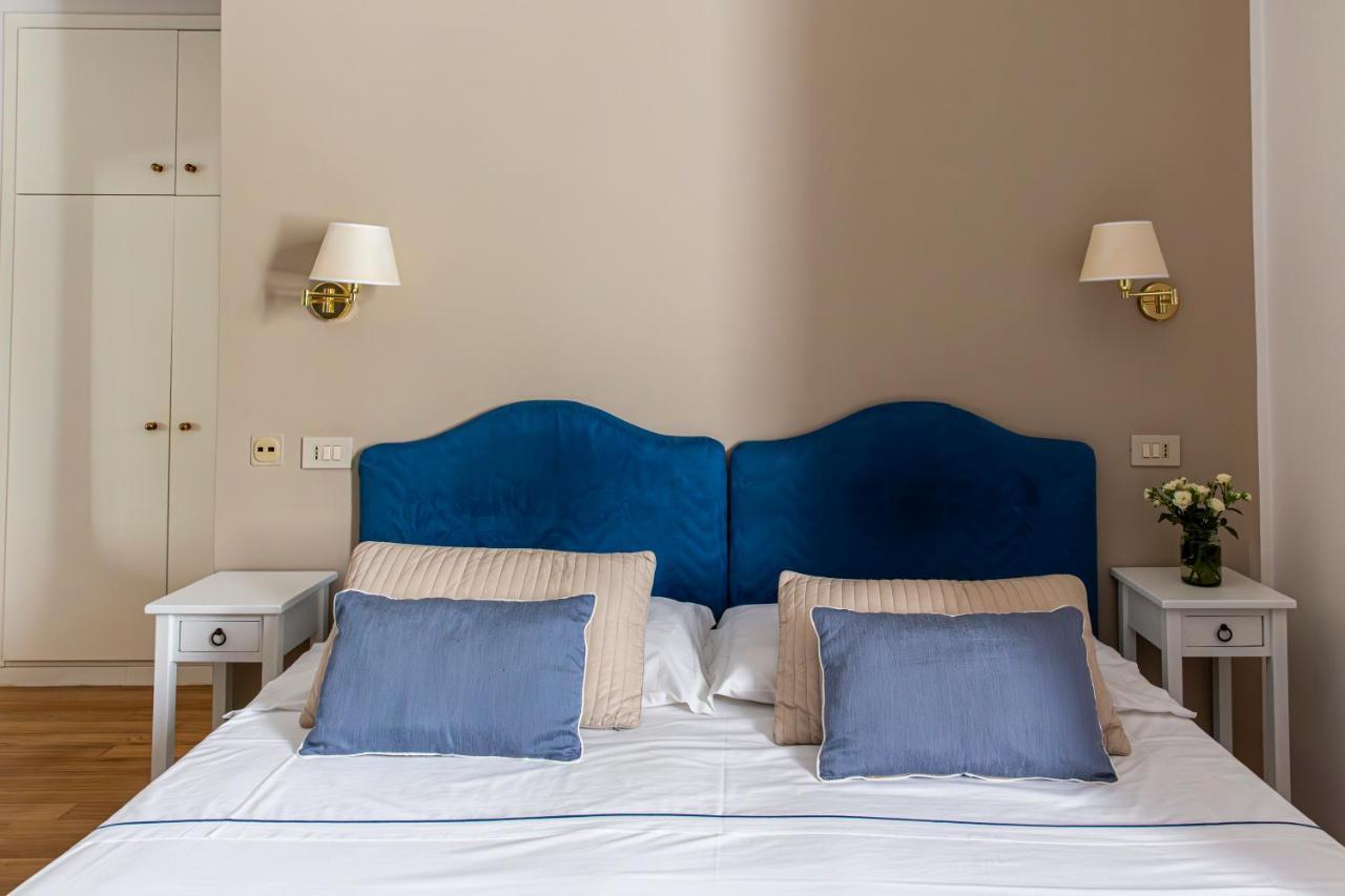 Hotel Punta Nord Est Кастеламаре дел Голфо Екстериор снимка